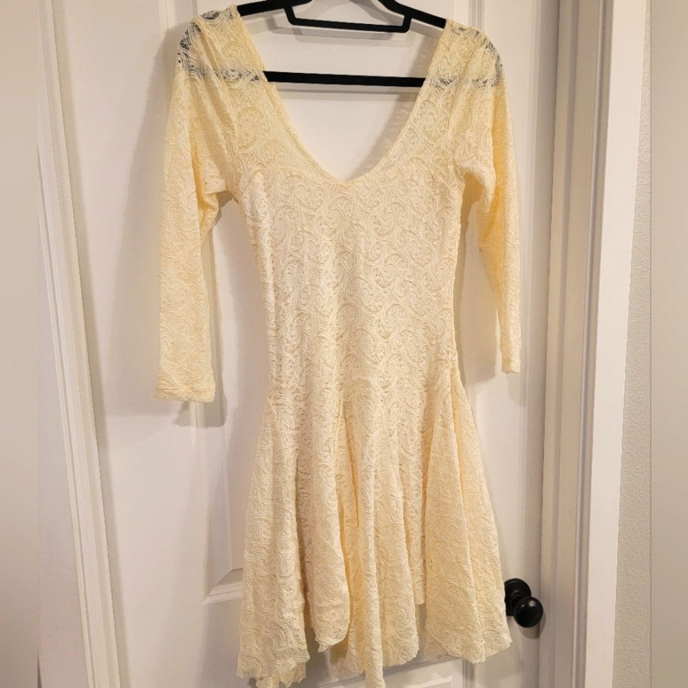 Lace dress